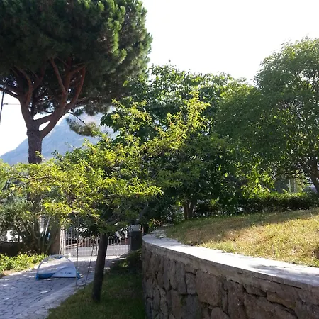 Villa Angelo *